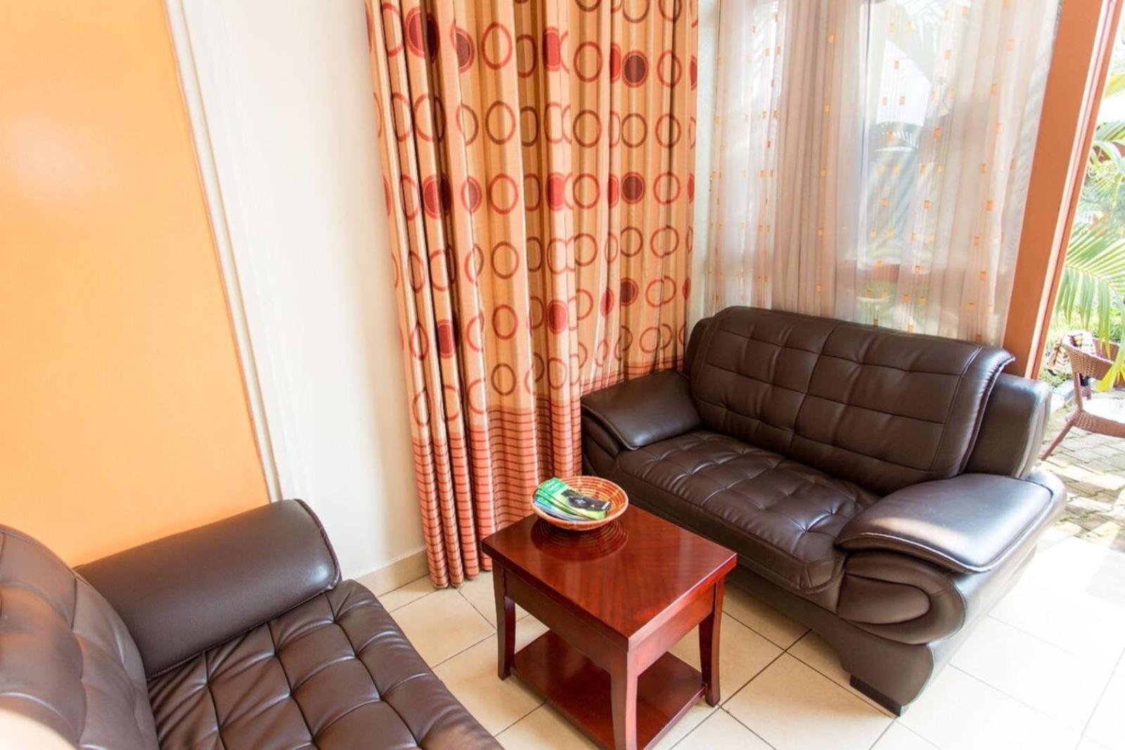 קיגאלי Quiet Haven Hotel מראה חיצוני תמונה